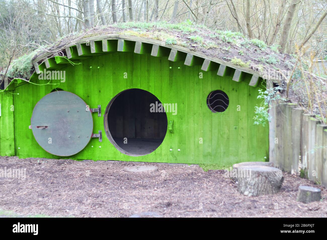 Hobbits House, Droitwich Spa, Worcestershire Inghilterra Regno Unito. 07/03/2020 Hobbits è la razza immaginaria di tipo umano nei romanzi di J. R. R. Tolkien. Foto Stock