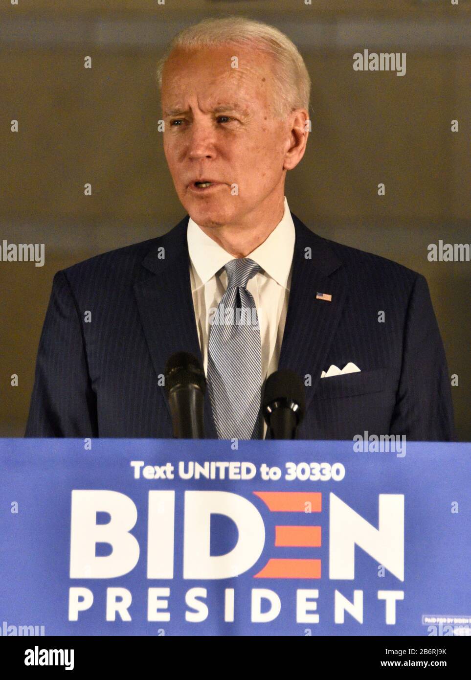 Philadelphia, PA, USA - 10 MARZO 2020: Joe Biden Consegna Primary Night Note al National Constitution Center. Foto Stock