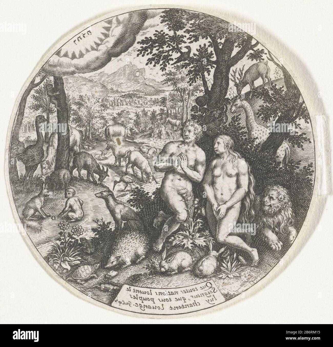 Il Dio spreekt ha incontrato Adam en Eva in het Paradisjs Adam e Eva inginocchiati tra diversi animali in. Essi guardano il cielo Dove: Suoni dalla voce di Dio indicato attraverso una nuvola che Yahweh è in lettere ebraiche. Ci sono molti animali esotici come giraffe, tartaruga, struzzo, scimmie e un cammello. In un cartouche in basso un testo francese spiegelbeeld. Produttore : stampatore Johann Theodor de Brynaar immagine di Johann Sadeler (i) a disegno: Maerten la VosPlats fabbricazione: Sconosciuto Data: CA. 1581 - ca. 1623 caratteristiche Fisiche: Engra, possibile impronta di pannelli d'argento: Carta Tecnica: E Foto Stock