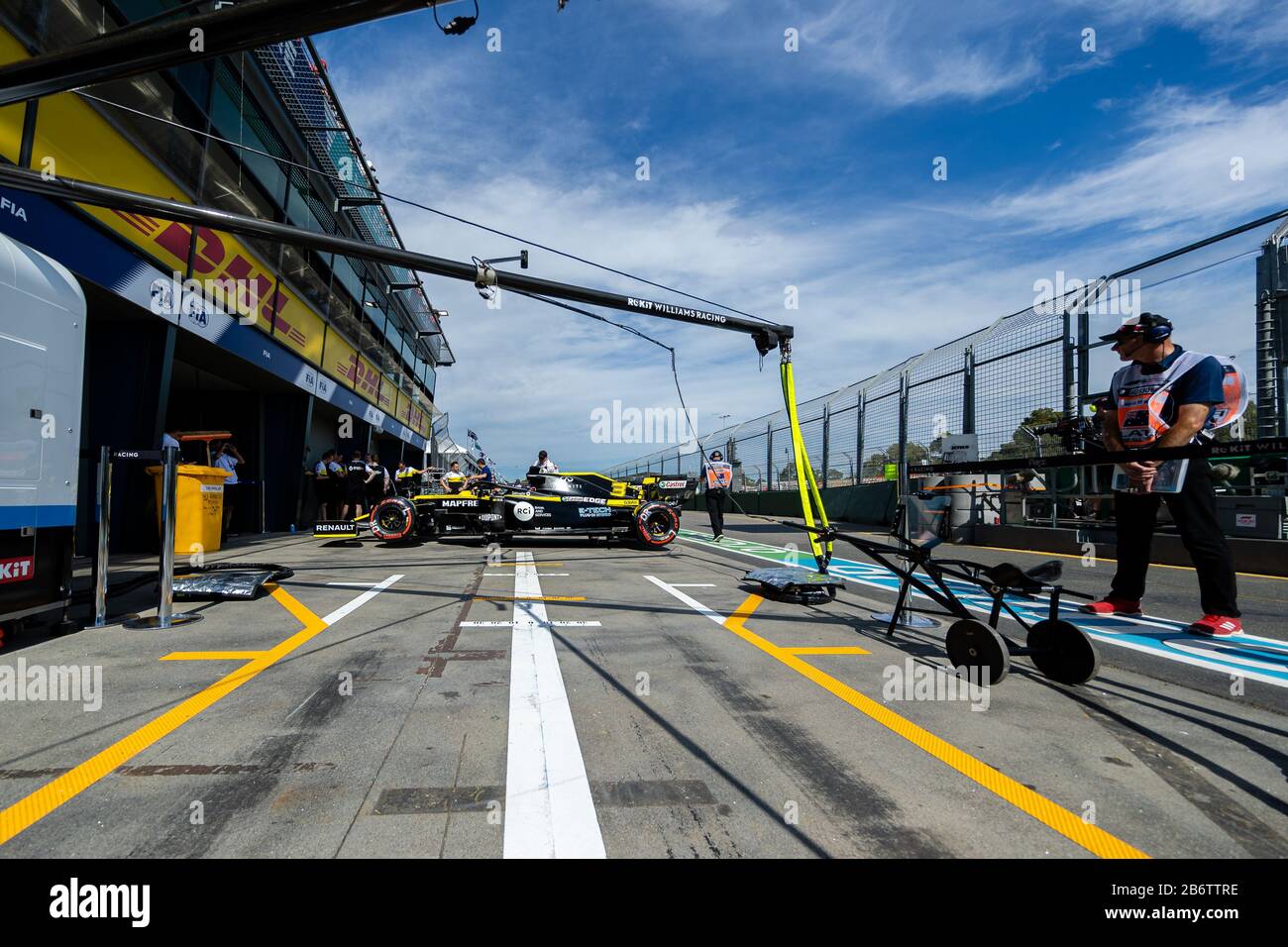 Melbourne, Australia, 12 Marzo 2020. Pit Lane Durante Il Rolex Australian Grand Prix Di Formula 1, Melbourne, Australia. Credito: Dave Hewison/Alamy Live News Foto Stock