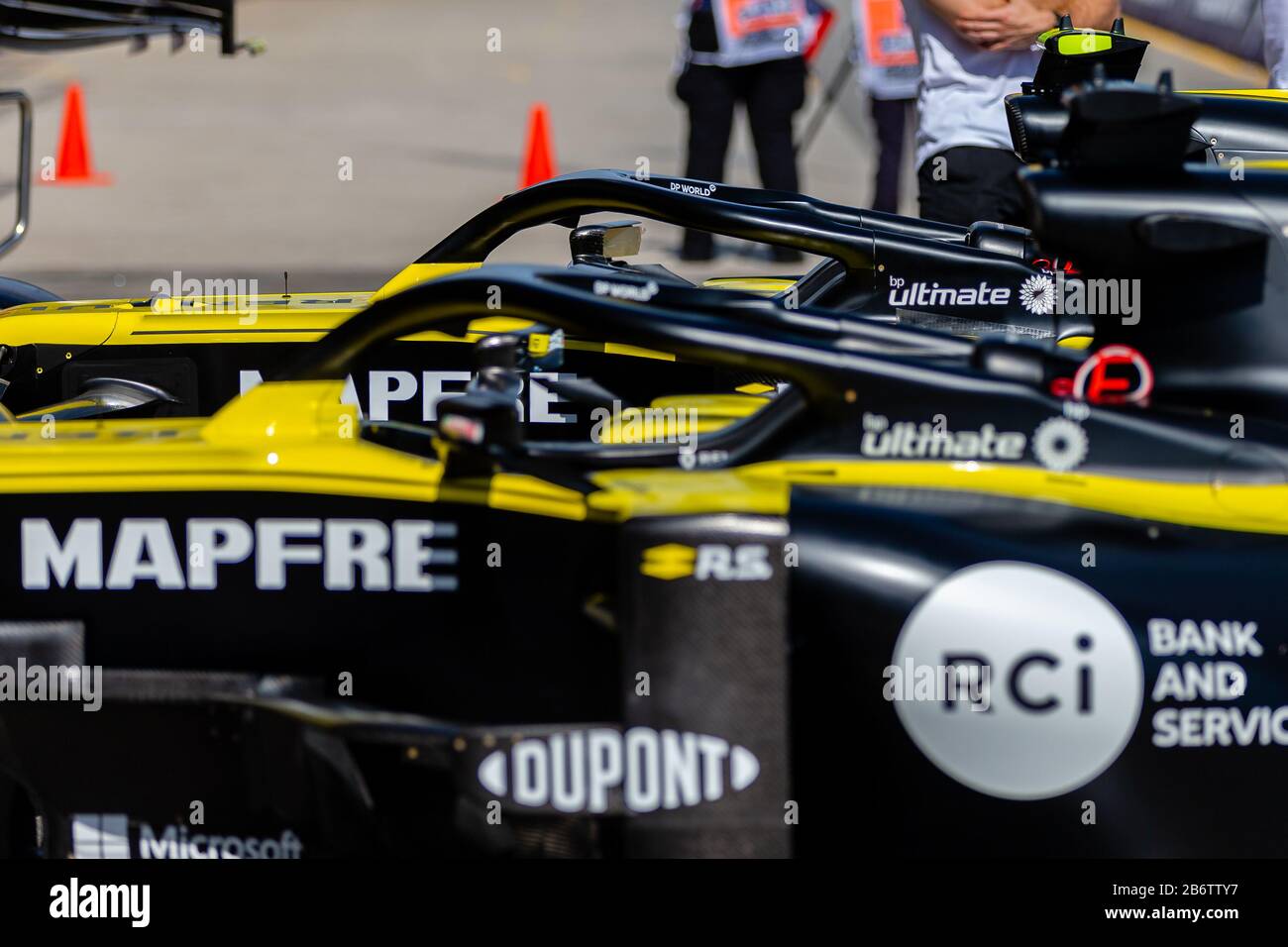 Melbourne, Australia, 12 Marzo 2020. Renault F1 auto in Pit Lane durante il Rolex Australian Grand Prix di Formula 1, Melbourne, Australia. Credito: Dave Hewison/Alamy Live News Foto Stock