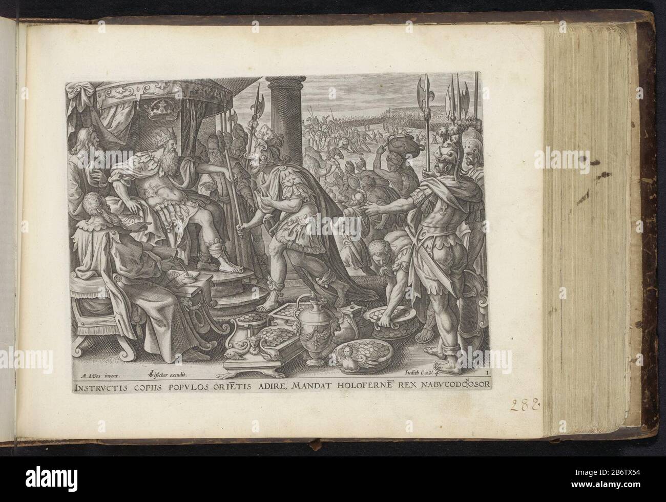 Holofernes voor Nebukadnessar De Historie van Iudith (seriettel) Geschiedenis van Judit en Holofernes (seriettel) Den Grooten Figuer-Bibel (seriettel) il re di Assiri Nebuchadnezzar siede su un trono e convoca il suo comandante Holofernes. Egli lo tirò in ordine alla guerra contro i popoli vicini. Tra le prestazioni, un riferimento in latino alla Bibbia in Judit 2: 4. Questa stampa fa parte di un album. Produttore : tipografia: Anonimamente al disegno di: Marten de Vos (indicato sull'oggetto) editore: Claes Jansz. Visscher (II) (oggetto) editore: John Philipsz Schabaelje Foto Stock