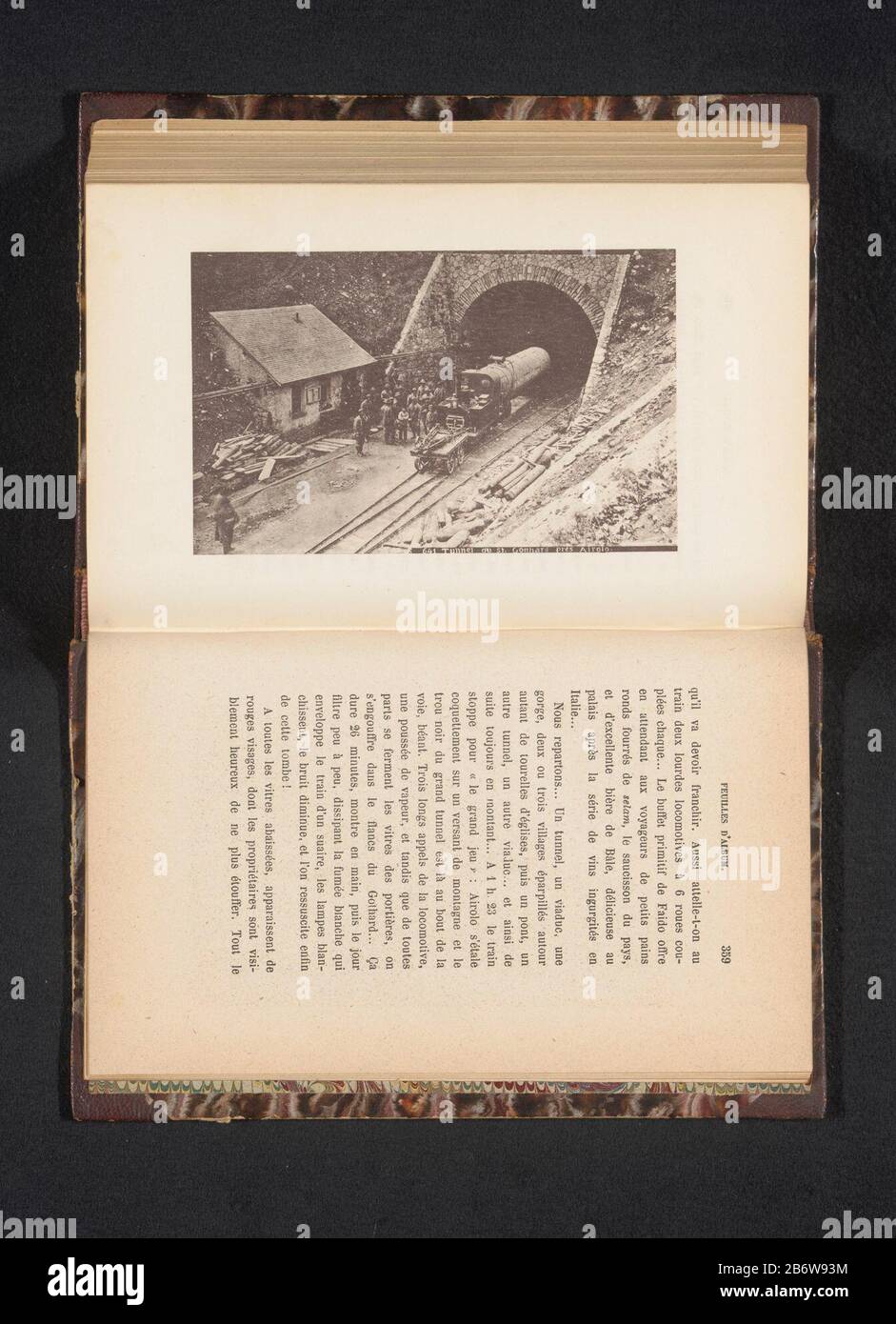 Ingang van de Gotthardtunnel tijdens de aanleg aan de kant van Airolo Tunnel du St Gotthard pres Airolo (titel op Object) ingresso al Gotthard Tunnel durante la costruzione sul lato di AiroloTunnel du St Gotthard pres Airolo (title Object) Tipo Di Proprietà: Stampa fotomeccanica numero articolo: RP-F 2001-7-1260-11 Iscrizioni / marchi Issue, recto, stampato: '641' Produttore : fotografo: Anoniemclichémaker: W. otto Place produzione: Airolo Appuntamenti: Circa 1884 - o per 1889 Materiale: Carta Tecnica: Misure di pressione leggera: Impresso: H 87 mm × W 139 mmToelichtingPrent opposto pa Foto Stock