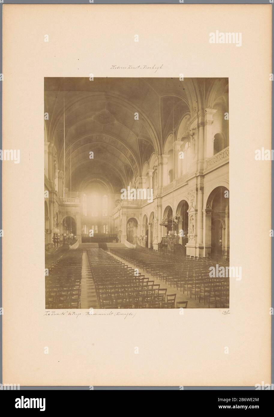 Interno dell'Eglise de la Sainte-Trinité a Parigi, affacciato sul coro tipo di oggetto: Foto numero articolo: RP-F 00-4240 Iscrizioni / marchi: Iscrizione, recto, manoscritto: 'Modern Art - Francia. ,, La Trinité A Parigi. Inside View (lato Coro.) 'Iscrizione recto manoscritto' CWN '(Stato per CW Nijhoff, direttore di Kunstnijverheidsschool Quellinus.) segno collezionista, vero, timbrato'. Istituto DI ISTRUZIONE D'ARTE GABRIEL Metsu STREET No. 16. Amsterdam' collector's mark , vero, timbrato 'Quellinusschool Frans Halsstraat 14.' Produttore : fotografo: Anonymous place manufacture: Foto Stock