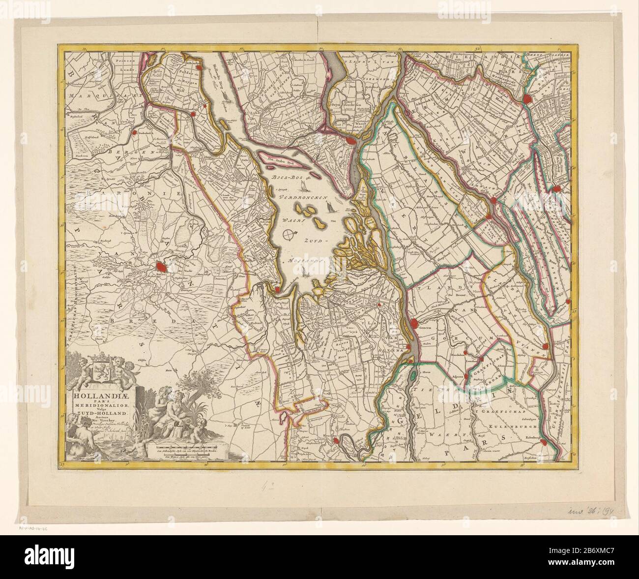 Kaart van een deel van Zuid-Holland Hollandiae pars meridiionalior vulgo Zuyd-Holland (titel op object) Mappa di parte di South HollandHollandiae pars meridiionalior vulgo South-Holland (title object) tipo Di Oggetto: Cartolina numero articolo: RP-P-AO-14-4CCatalogusreferentie: Collezione Rijksmgo 2 (2) Descrizione: Mappa del Biesuseum South Holland. A sinistra sotto il titolo cartouche sormontato dai bracci dell'Olanda. Intorno a essa putti e un certo numero di figure, dove: Sotto un fiume god. A destra del titolo cartouche in acqua una cartuccia con due poli shell: Una Hollandtsche Myle 2000 Foto Stock