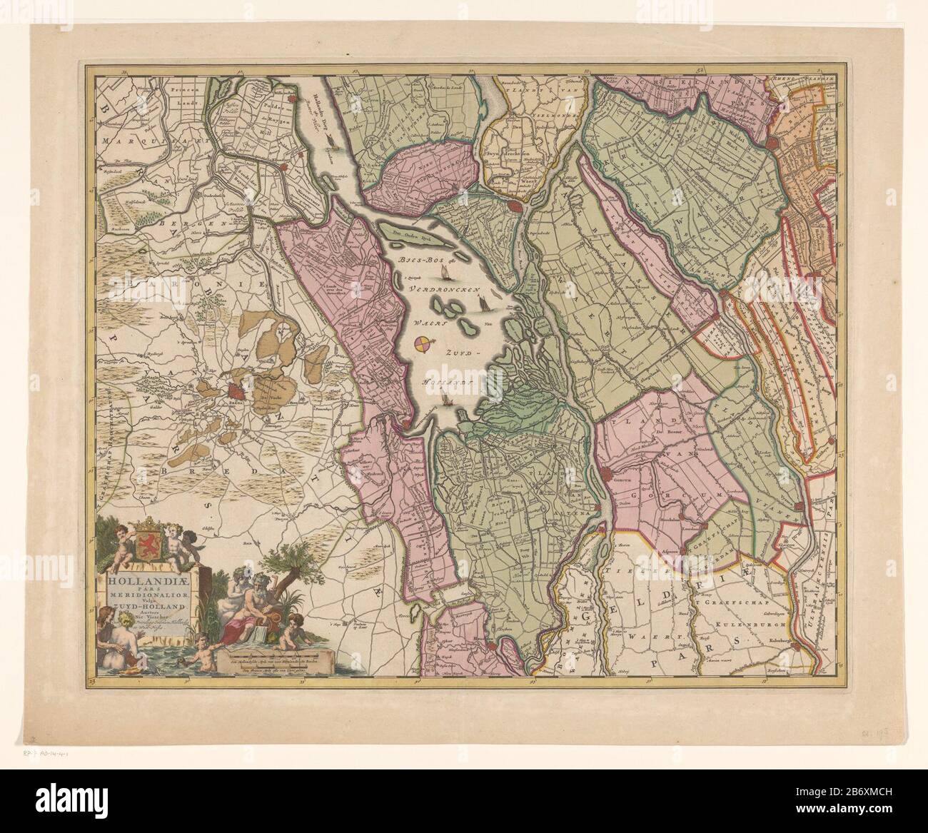 Kaart van een deel van Zuid-Holland Hollandiae pars meridiionalior vulgo Zuyd-Holland (titel op Object) Mappa di parte dell'Olanda del Sud intorno a Biesbos. A sinistra sotto il titolo cartouche sormontato dai bracci dell'Olanda. Intorno a essa putti e un certo numero di figure, dove: Sotto un fiume god. A destra del titolo cartouche in acqua una cartuccia con due poli shell: Un Hollandtsche Myle 2000 Rhynlandtsche verghe; UN France Myle un polveroso Uure Gaens. Distribuzione dei gradi lungo i bordi. Orientamento: Nord rechts. Produttore : printmaker: Anonymous to design: Nicolaes Visscher (II) (listed building) publ Foto Stock