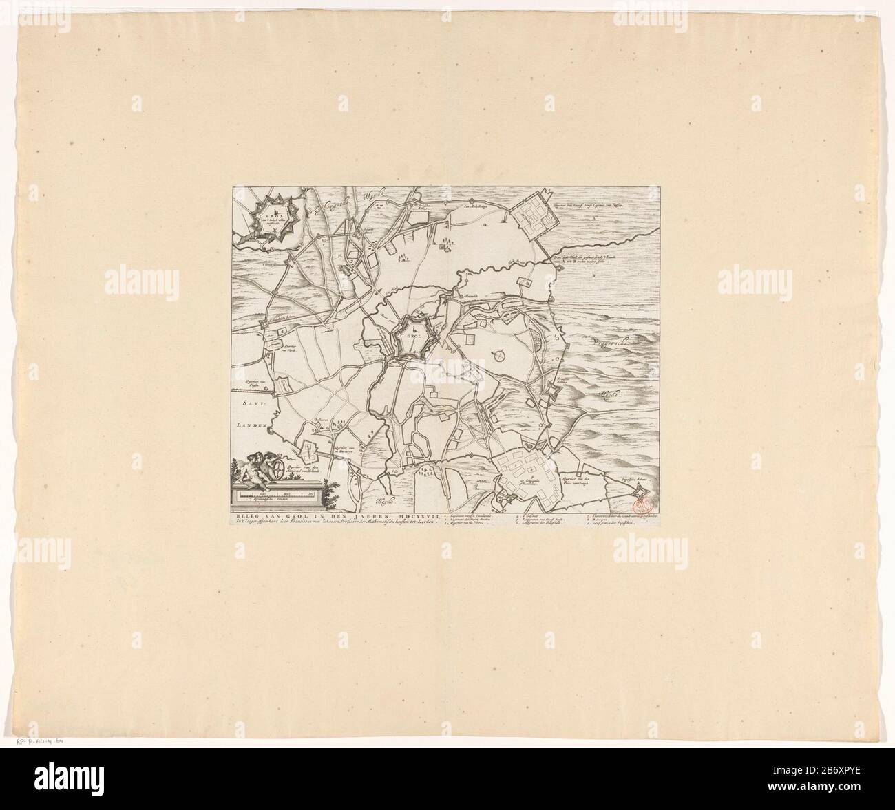 Kaart van het beleg van Groenlo, 1627 Beleg van Grol in den jaeren MDCXXVII (titel op Object) Mappa dell'assedio di Groenlo, 1627. Centro città di Groenlo, circondato dai quartieri delle truppe assedianti. In alto a sinistra un cartouche con una mappa della città con i nuovi rinforzi. In basso a sinistra una barra di scala: Rynlandtsche verghe. Nella didascalia, il titolo e i simboli 1-9 nella Nederlands. Produttore : stampatore: Anonimamente da stampare da: Cartografo anonimo: Francesco di Schooten (i) (mostrato sull'oggetto) Data: 1681 caratteristiche Fisiche: Acquaforte e engra materiale: Carta Tecnica: Acquaforte / engra (pri Foto Stock