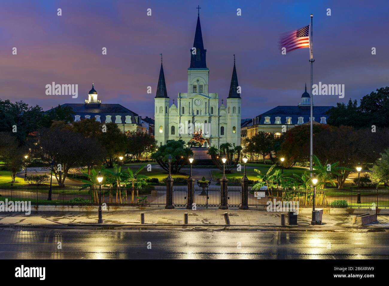 Usa, Deep South, Louisiana, New Orleans, Jackson Square, French Quarter, National Historic Landmark Con St.Louis Cathedral *** Local Caption *** Usa Foto Stock