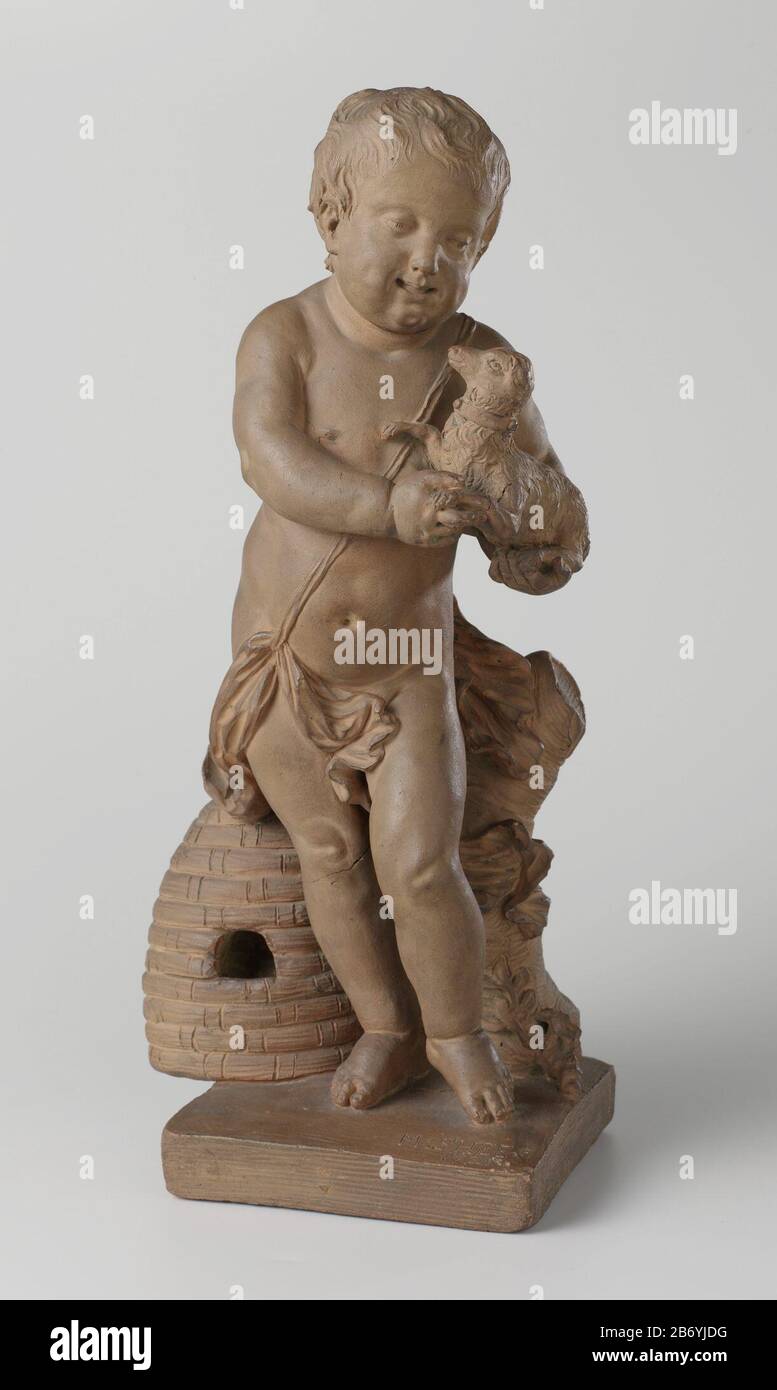 Kind met hondje naast een bijenkorf Knaapje spelend met hondje Kind met hondje naast een bijenkorfKnaapje spelend met hondje Oggetto tipo : beeldhouwwerk Objectnummer: BK-1963-24 Iscrizioni / Merken: Signatuur en datum, op bodemplaat voor linkervoel fabbricante: ‘M Sheehoude: M: M: M: M: M: M: M: M: M: M: M: M: M: M: M: M: M: M: M: M: M: M: M: M: M: M: M   Terracotta Techniek: Boetseren dimensioni: H 41,5 cm. × b 19 cm. × d 16 cm. Foto Stock