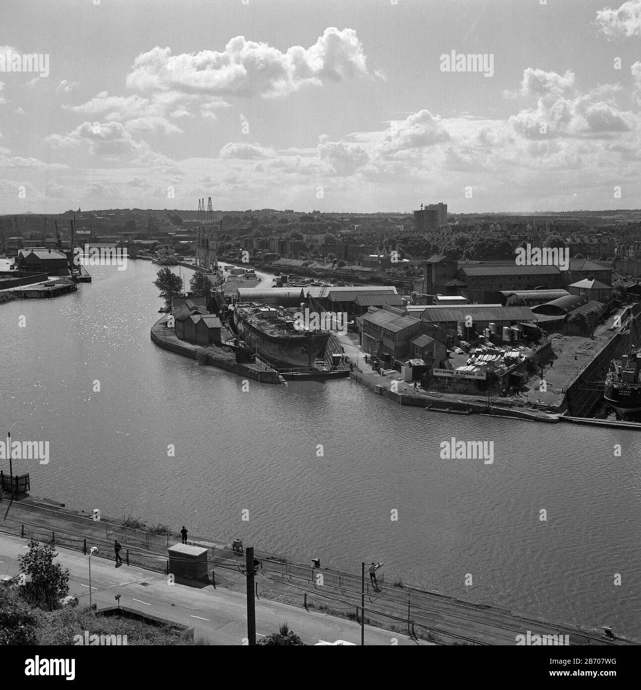 La SS Gran Bretagna, il regno di Isambard Brunel nave di ferro, in darry dock nel cantiere navale di Chris Hills a Bristol. Fu trainata dalle Isole Falkland a Bristol, dove fu costruita 127 anni fa. La SS Great Britain fu la prima nave a vapore in ferro a vite al mondo. Foto Stock
