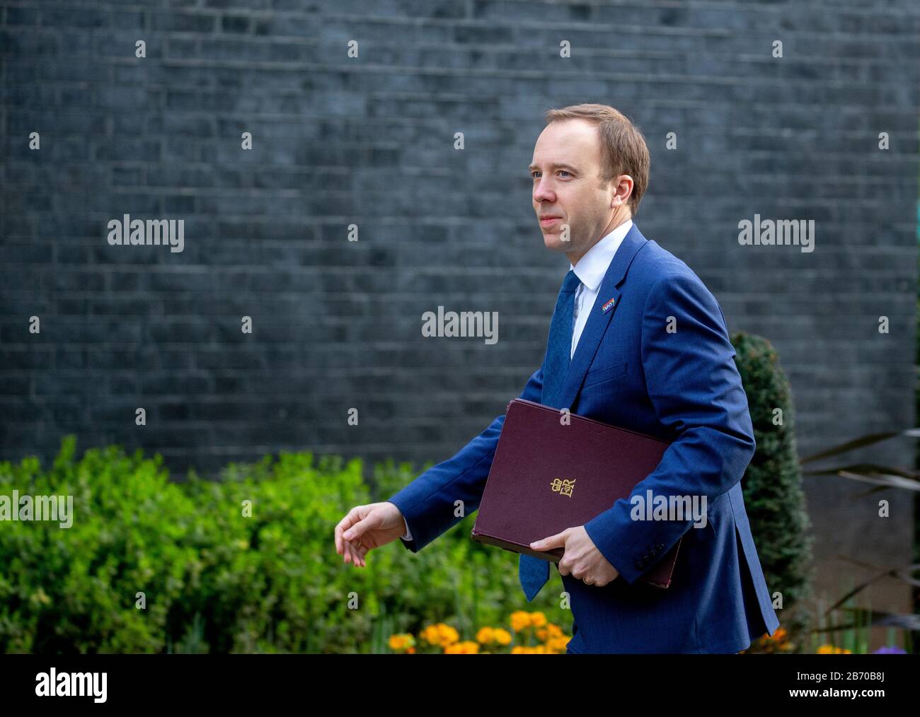 Matthew Hancock, Segretario di Stato per la Salute e la cura sociale, arriva a Downing Street per una riunione del Gabinetto dove sarà discusso Coronavirus. Foto Stock