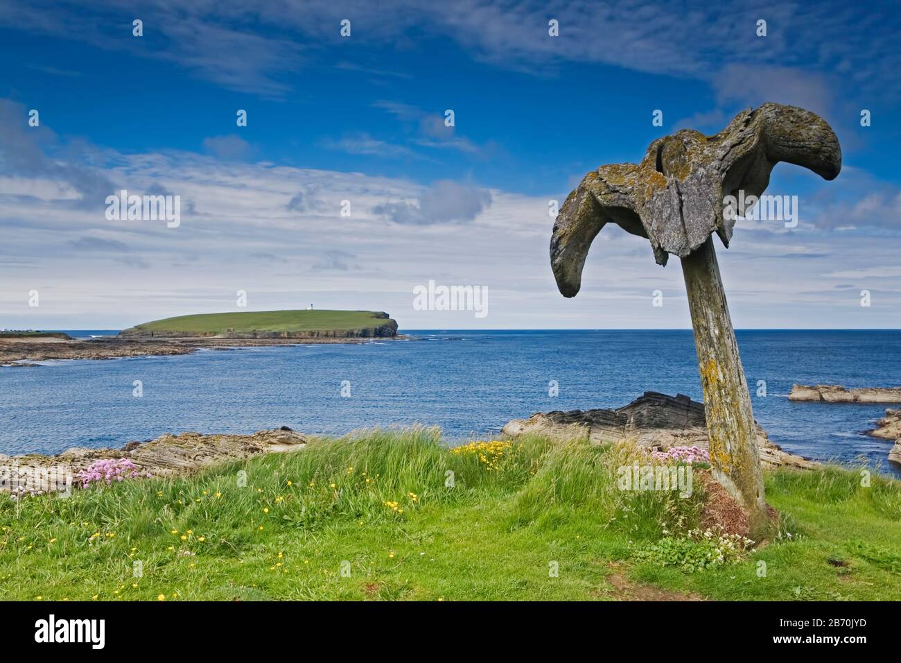 Vista di Whalebones a Birsay in Orkney Foto Stock