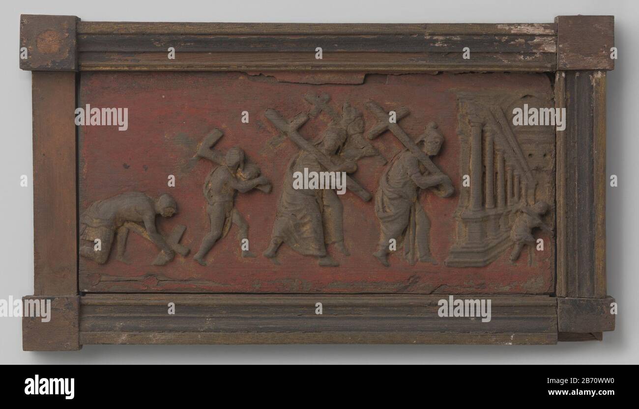 Kruisdraging Kruisdraging in reliëf ha incontrato lijst.Vervaardiging Appuntamenti: CA. 1400 - ca. 1950 Materiale: Hout verf dimensioni: H 21,5 cm. × b 39 cm. × d 2,5 cm. Foto Stock
