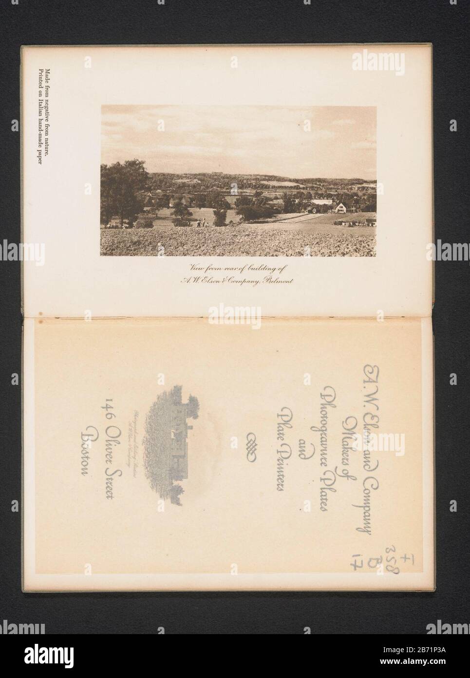 Landschap near Belmont View from rear of building of AW Elson & Company, Belmont (titel op Object) Landscape Near Belmont View from rear of building or A. W. Elson & Company, Belmont (title Object) Property Type: Photomechanical print page Item number: RP-F 2001-7-950-1 Iscrizioni / marchi: Iscrizione, recto, stampato 'da negativo da natura./ Stampato su carta italiana fatta a mano' Produttore: AW Elson & Co. (Possibile) Data: CA. 1903 - o per il 1908 Materiale: Carta Tecnica: Misure di pressione leggera: Impresso: H 82 mm × W 151 mmToelichtingPrent di fronte alla tipellina Foto Stock