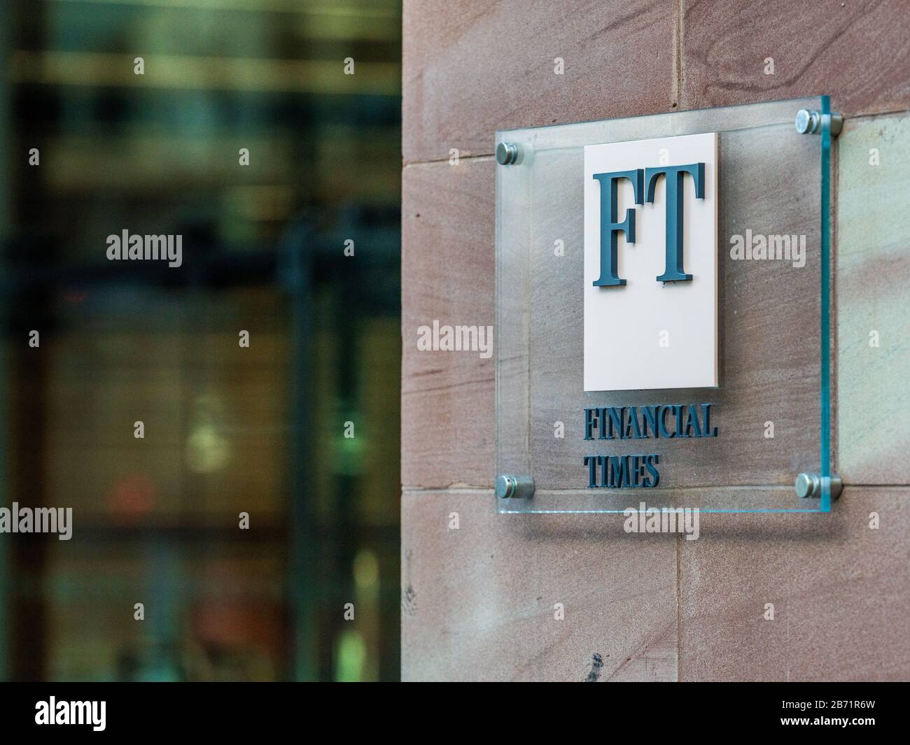 FT London Financial Times il quartier generale a Bracken House nella città di Londra il quartiere finanziario. Il FT ha restituito alla sua casa storica nel 2019. Foto Stock