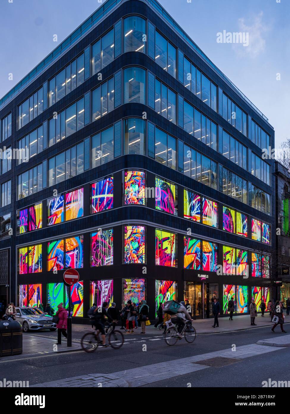 Flannels Oxford Street London - rinnovato Academy House Oxford Street London - il flannels flagship store, Sports Direct & Frasers Group London HQ Foto Stock