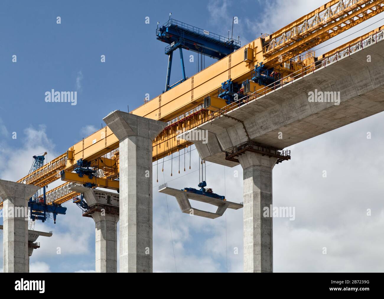 Nuova costruzione del Ponte del Porto, attraversa il canale della nave di Corpus Christi che serve il porto di Corpus Christi, soggiorno via cavo A Sei corsie. Foto Stock