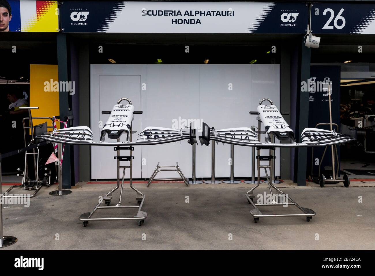 Melbourne, Australia . 13 Marzo 2020. Formula Uno, Gran Premio D'Australia, Practice Day; Alpha Tauri Front Wings Credit: Action Plus Sports Images/Alamy Live News Foto Stock