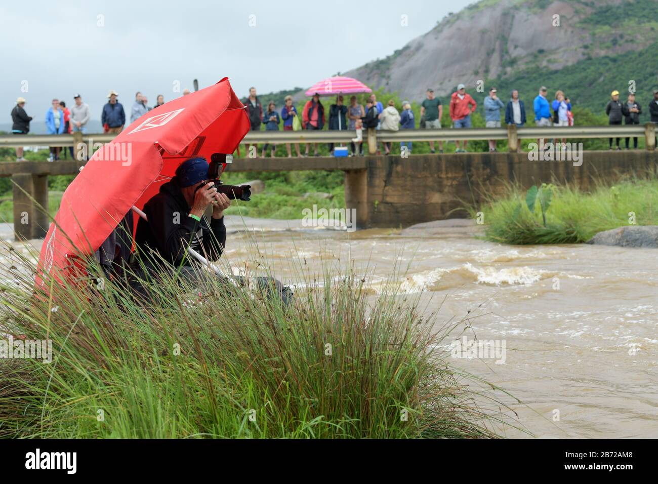 Durban, KwaZulu-Natal, Sud Africa, persone, professionista, lavoro, fotografi, 2020 Duzi Canoe Marathon, Marian Foleys, eventi Foto Stock