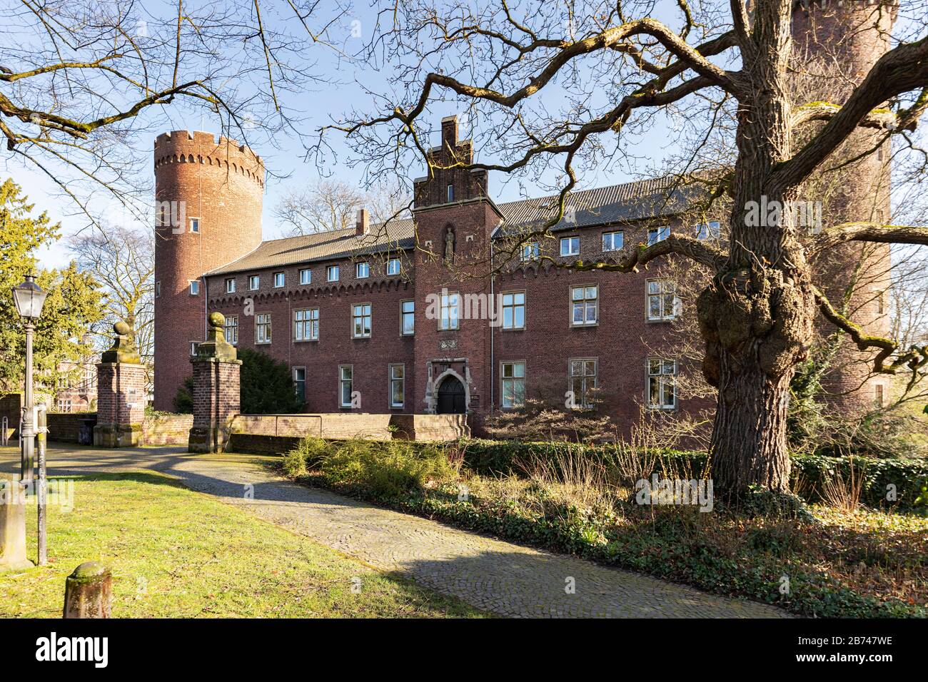 Viersen-Kempen - Vista sulla Mingate del Castello di Kempen , Renania Settentrionale Westfalia, Germania, 12.03.2020 Foto Stock