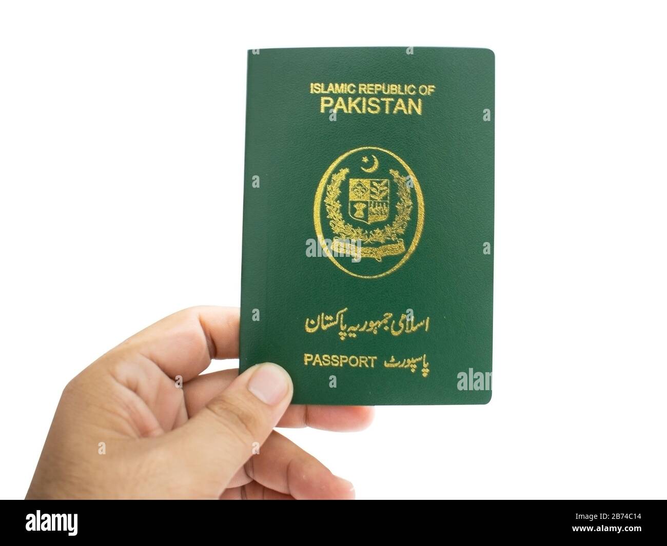 Pakistan passaporto internazionale di viaggio su sfondo bianco Foto Stock