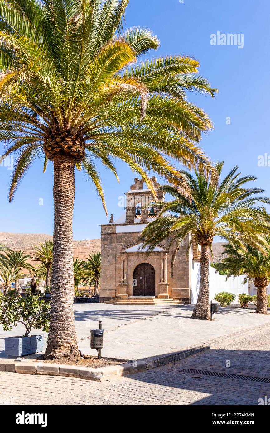 La chiesa di Ermita de la Virgen de la Peña a Vega del Río Palmas, sull'isola delle Canarie di Fuerteventura Foto Stock