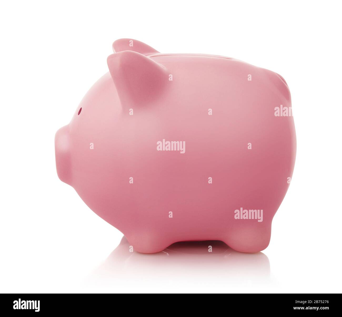 Vista laterale del piggy bank rosa isolato su bianco Foto Stock