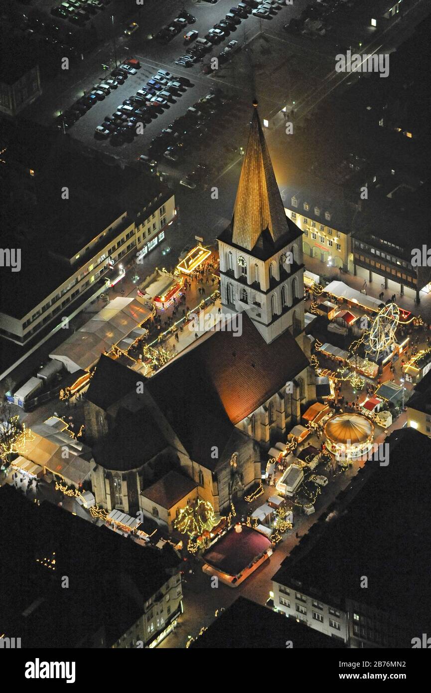 , centro città con mercatino di Natale presso la chiesa di San Paolo a Hamm, 13.12.2008, vista aerea, Germania, Nord Reno-Westfalia, Ruhr Area, Hamm Foto Stock