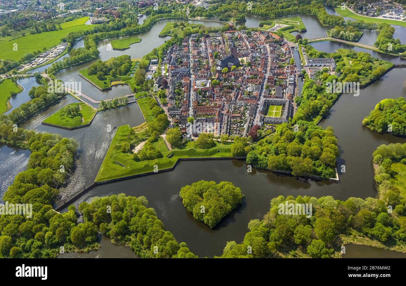 , centro storico della città fortificata di Naarden, 09.05.2013, vista aerea, Paesi Bassi, Paesi Bassi del Nord, Naarden Foto Stock