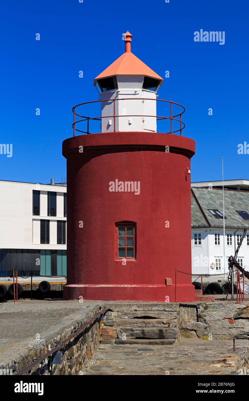 Mole del faro, Alesund Città, More og Romsdal County, Norvegia Foto Stock