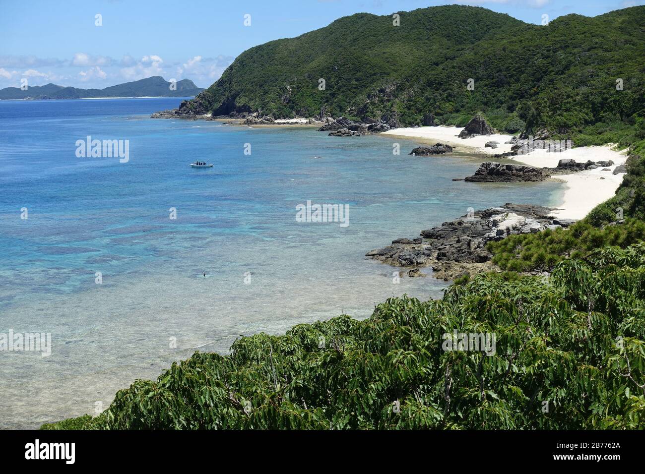 Okinawa Japan - Tokashiki Island Aharen Beach vista panoramica Foto Stock