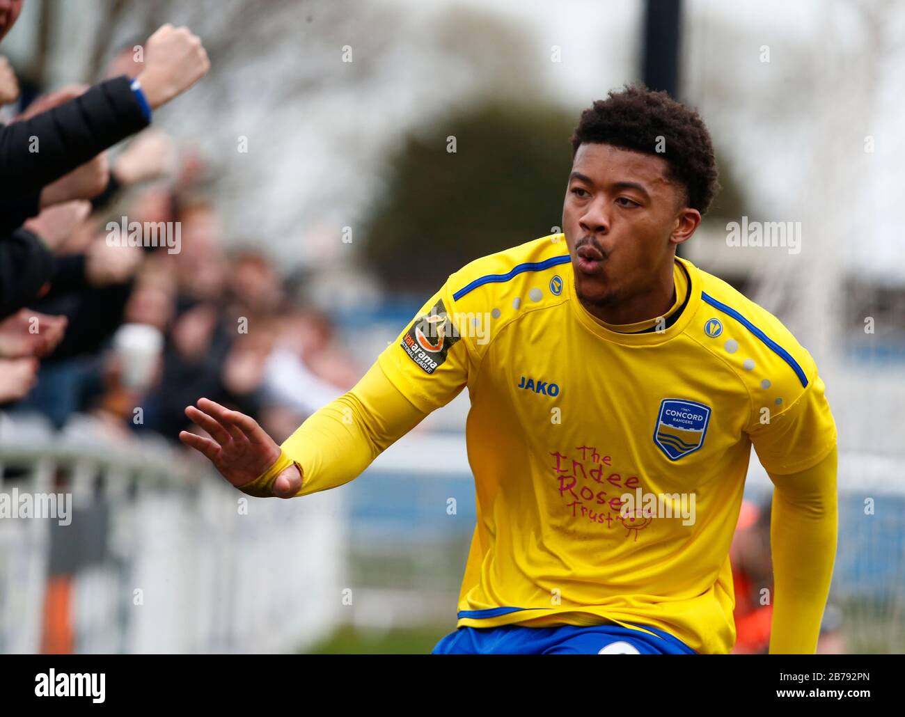 Canvey, Regno Unito. 14 Marzo 2020. Decarrey Sheriff di Concord Rangers celebra il suo obiettivo durante il Vanarama National League South Match tra Concord Rangers e Tonbridge Angels a Thames Road, Canvey Island, il 14 marzo 2020. Credit: Azione Foto Sport/Alamy Live News Foto Stock