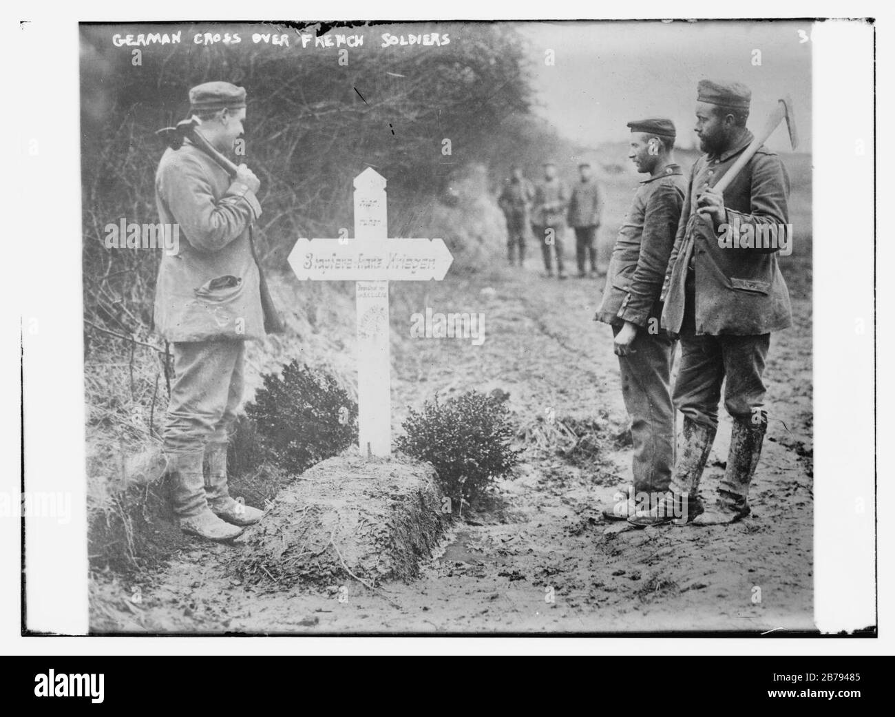 Il tedesco cross over soldati francesi Foto Stock