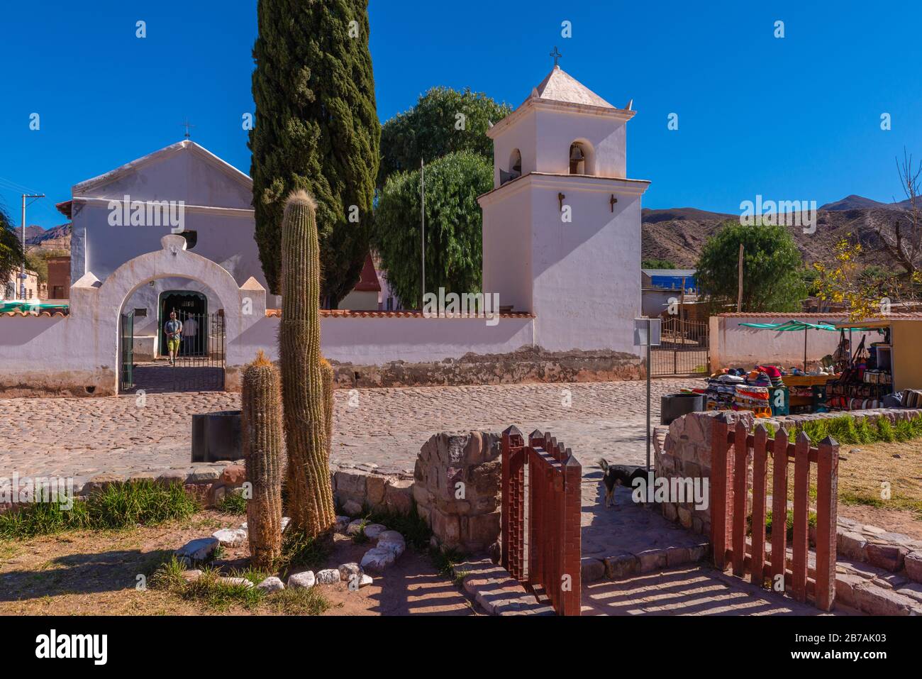 Chiesa 'la Iglesia', costruita nel 1691, comunità di Uquia, Quebrada de Humahuaca, Valle Humahuaca, Dipartimento Jujuy, NW Argentina, America Latina Foto Stock