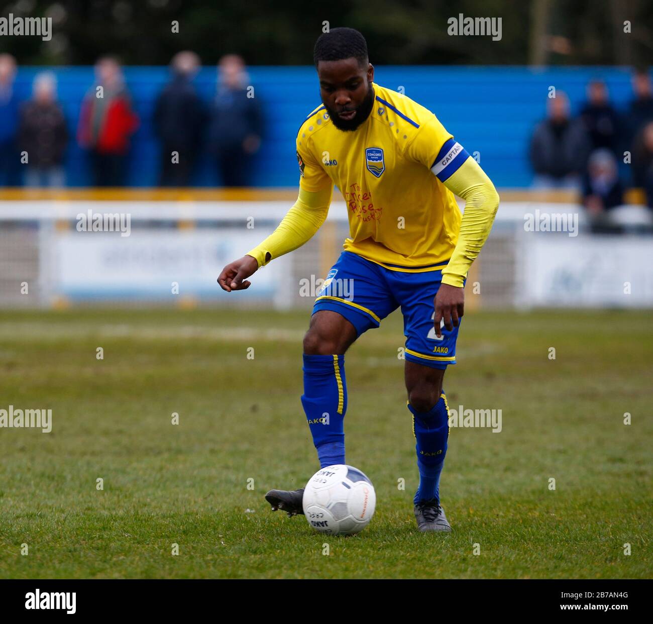 Canvey, Regno Unito. 14 Marzo 2020. David Olufemi di Concord Rangers in azione durante il Vanarama National League South Match tra Concord Rangers e Tonbridge Angels a Thames Road, Canvey Island, il 14 marzo 2020. Credit: Action Foto Sport/Alamy Live News Credit: Action Foto Sport/Alamy Live News Foto Stock