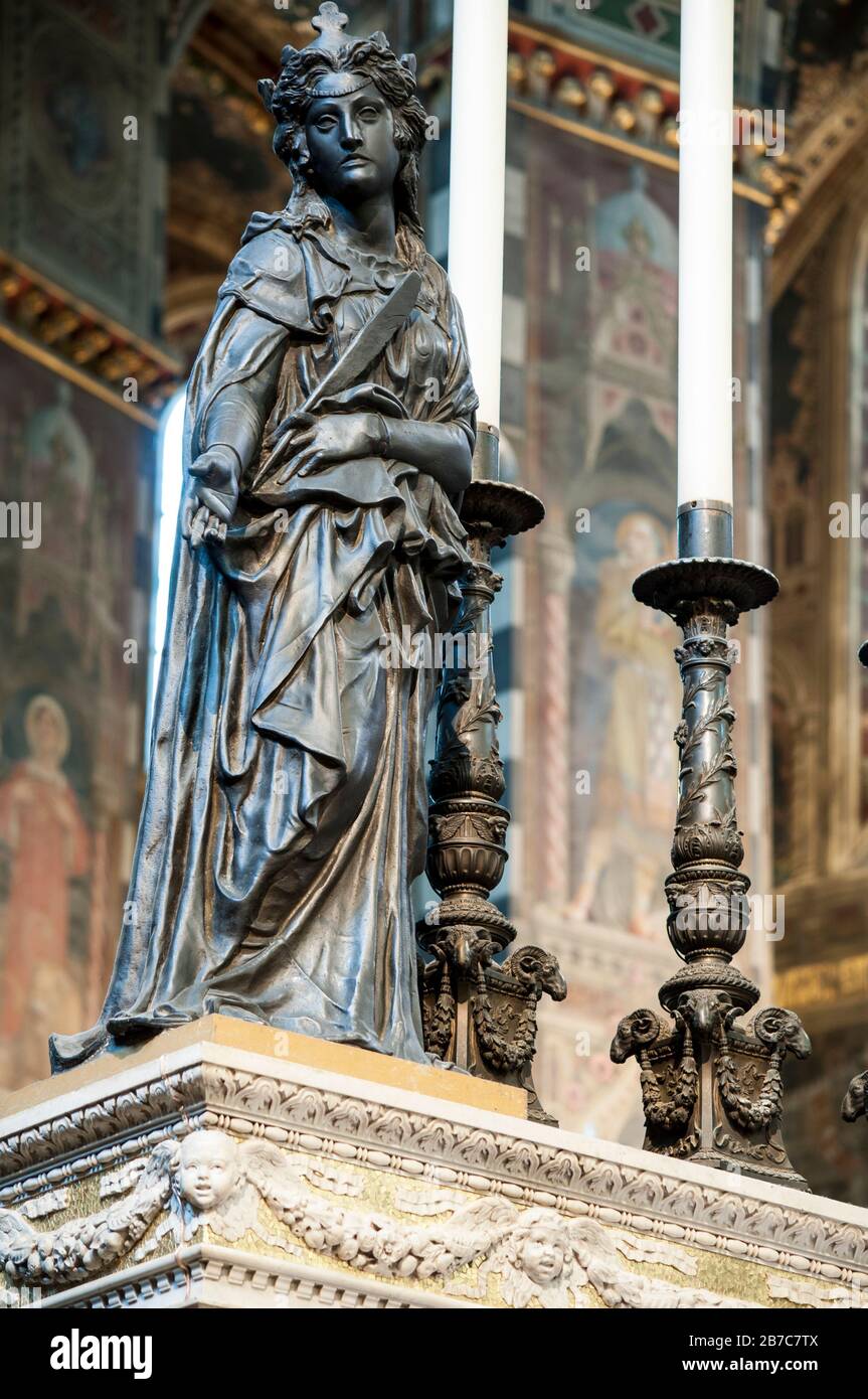 L'interno della Basilica di Sant'Antonio a Padova Foto Stock