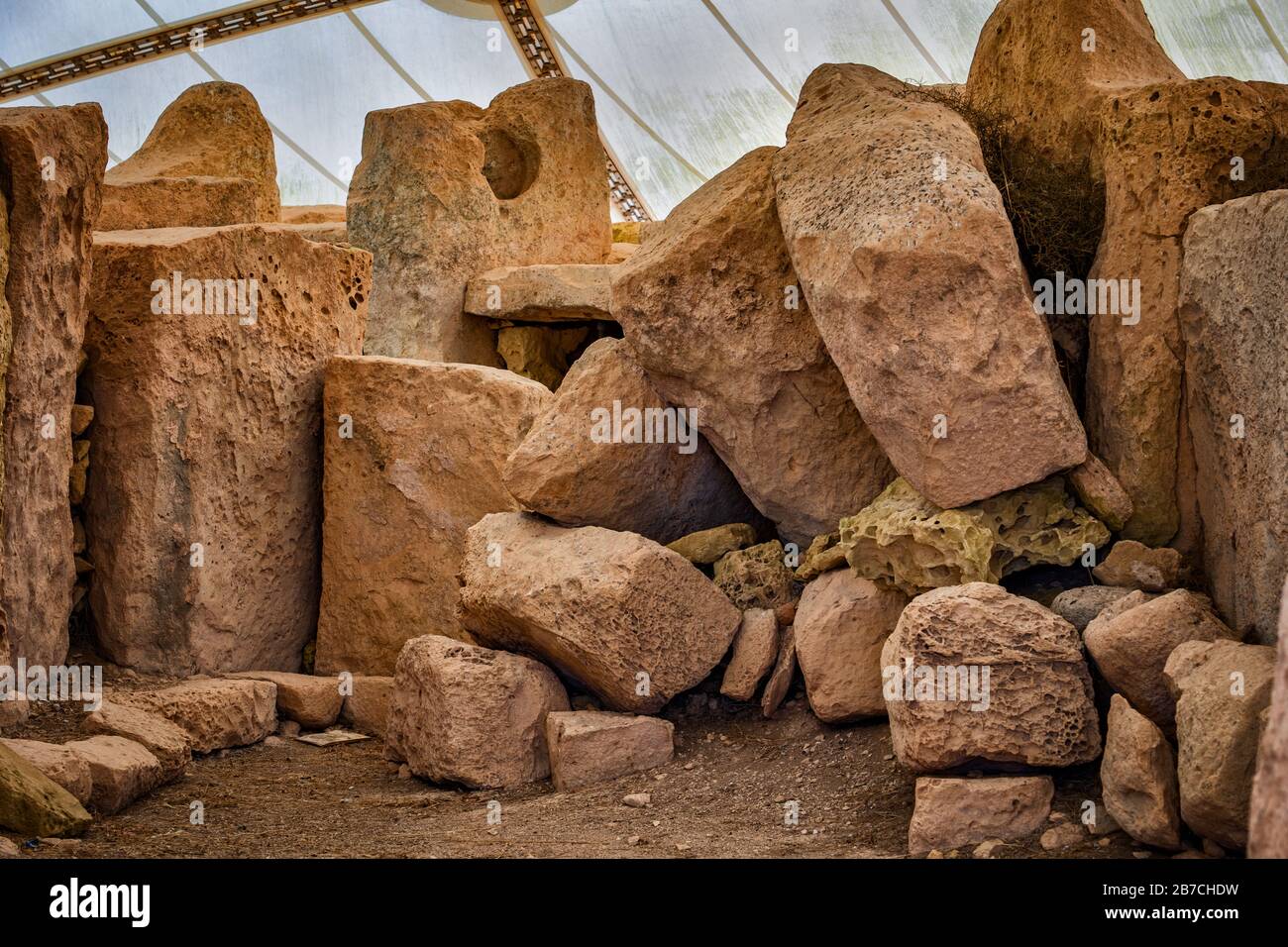 Tempio megalitico di Hagar Qim a Malta, fase preistorica di Ggantija, tra il 3600 a.C. e il 3200 a.C. Foto Stock
