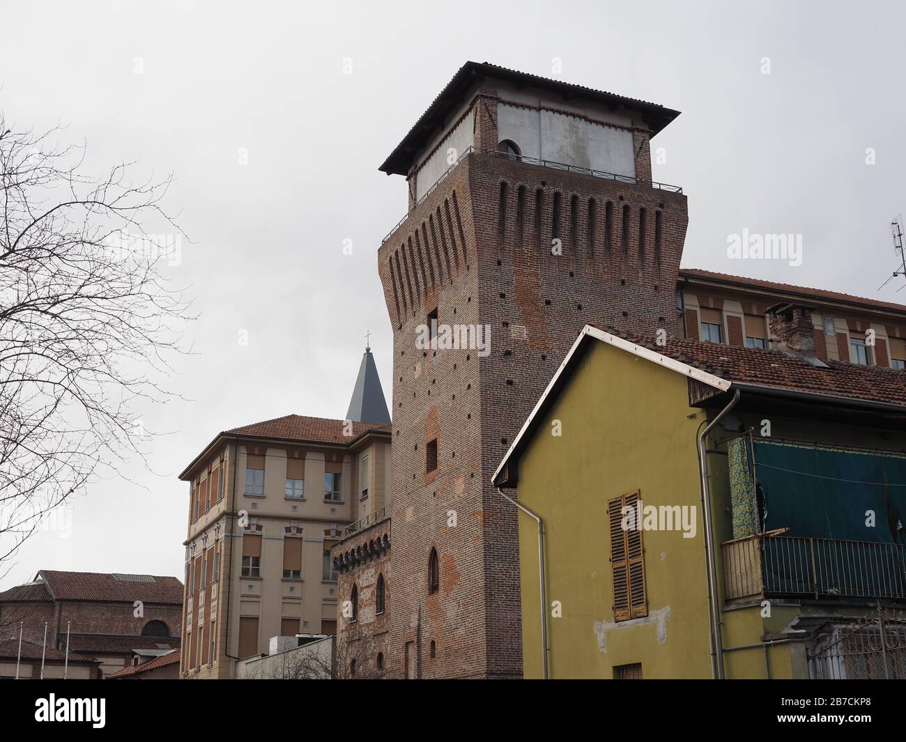 Torre medievale torre medievale e il castello di Settimo Torinese, Italia Foto Stock