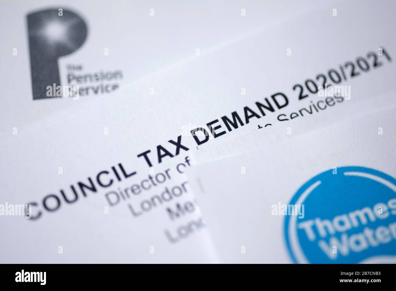 La dichiarazione sui servizi pensionistici, la domanda fiscale del Consiglio del Regno Unito 2020/2021 e Il Water Bill. Foto Stock