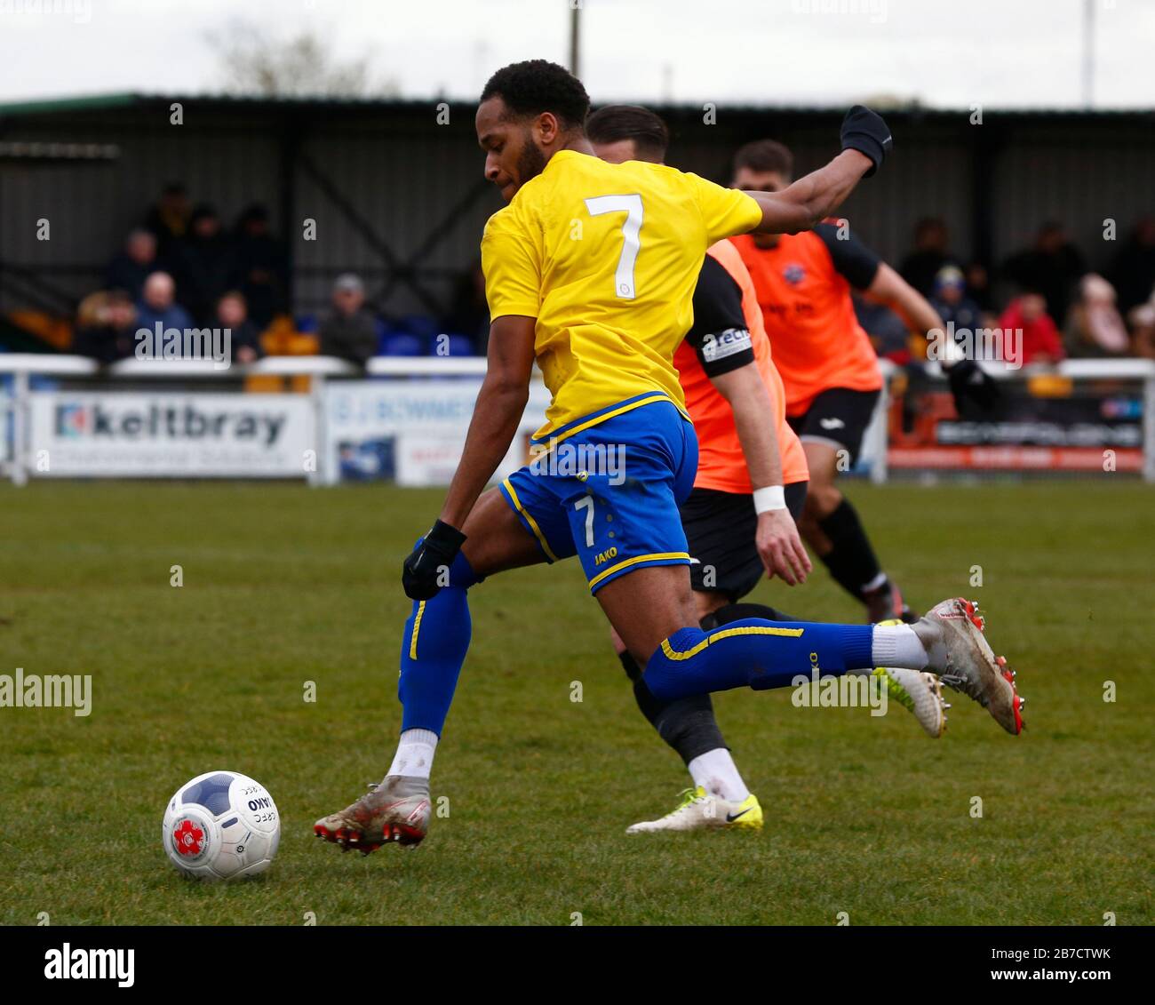 Lamar Reynolds di Concord Rangers durante il Vanarama National League South Match tra Concord Rangers e Tonbridge Angels a Thames Road, Canvey Foto Stock