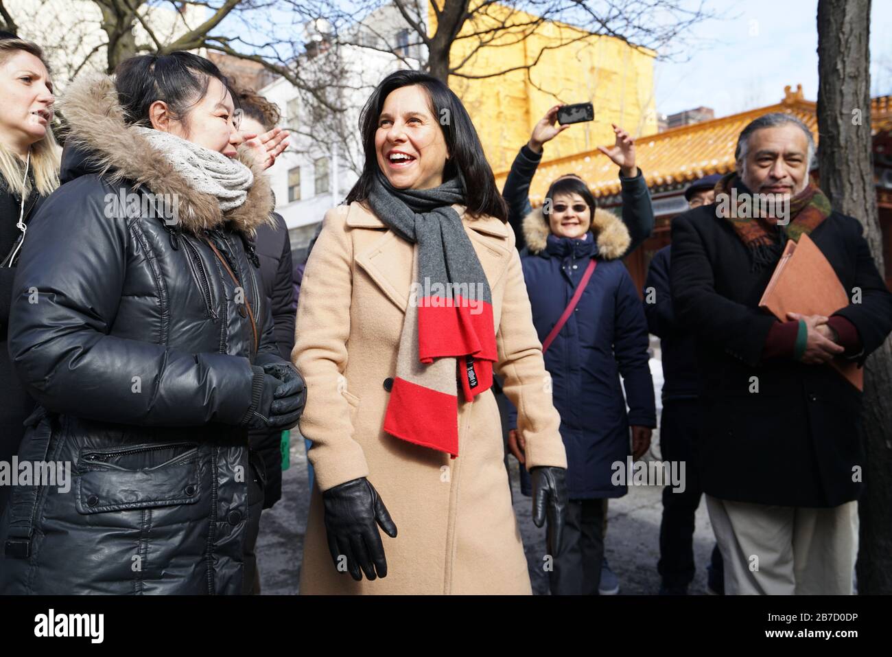 Montreal,Quebec,Canada,13 Marzo 2020.Montreal Mayor Valerie Plante Touring Chinatown.Credit:Mario Beauregard/Alamy News Foto Stock