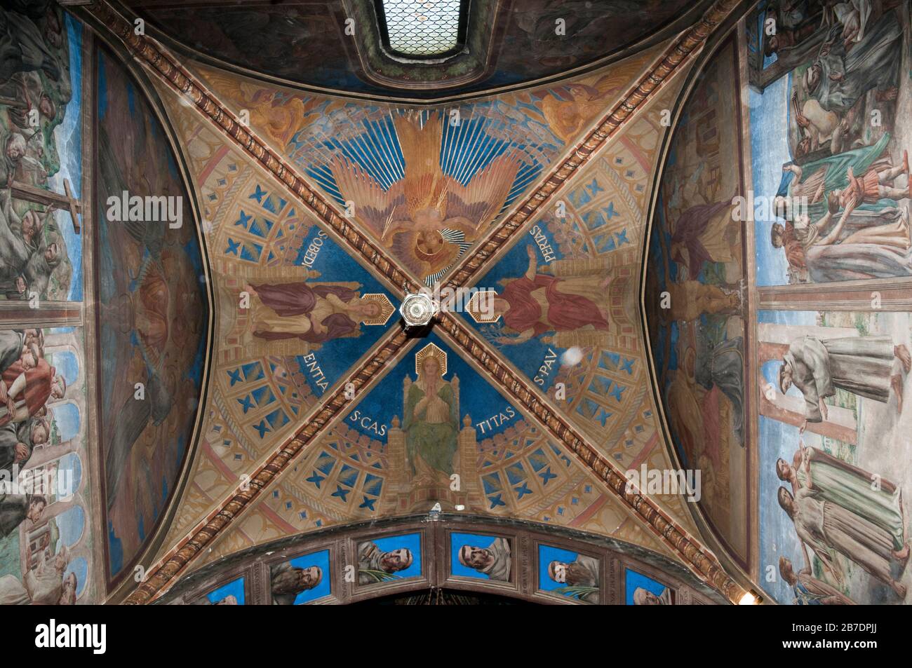 Le cappelle radiali - Basilica di Sant'Antonio di Padova Foto stock - Alamy