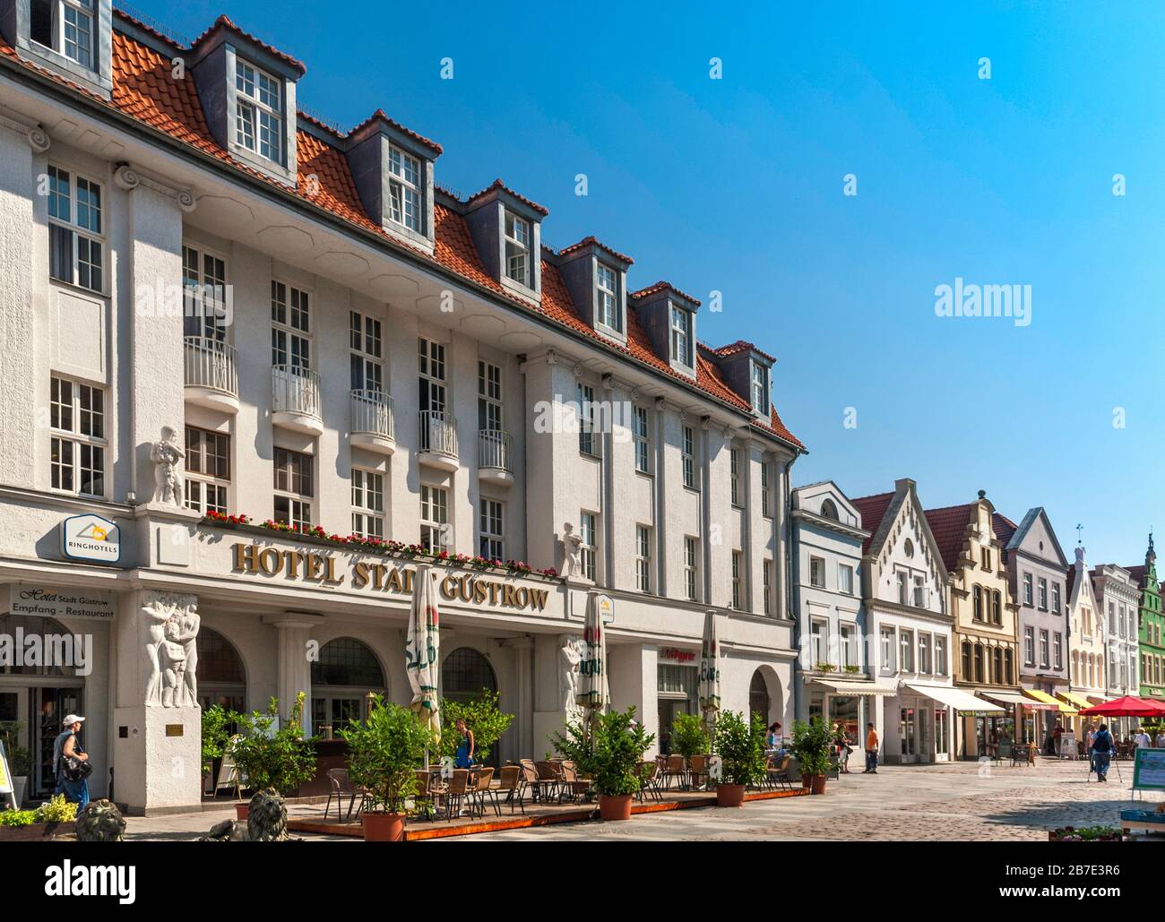 Hotel Stadt Güstrow Nella Piazza Del Mercato Di Güstrow A Meclemburgo-Pomerania Occidentale, Germania Foto Stock