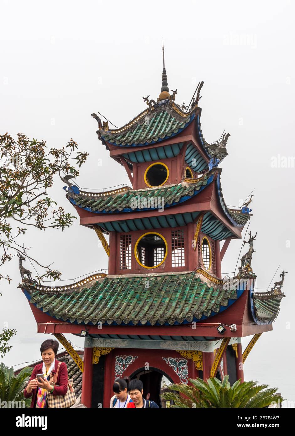 Tempio Shibaozhai Pagoda, fiume Yangtze Foto Stock