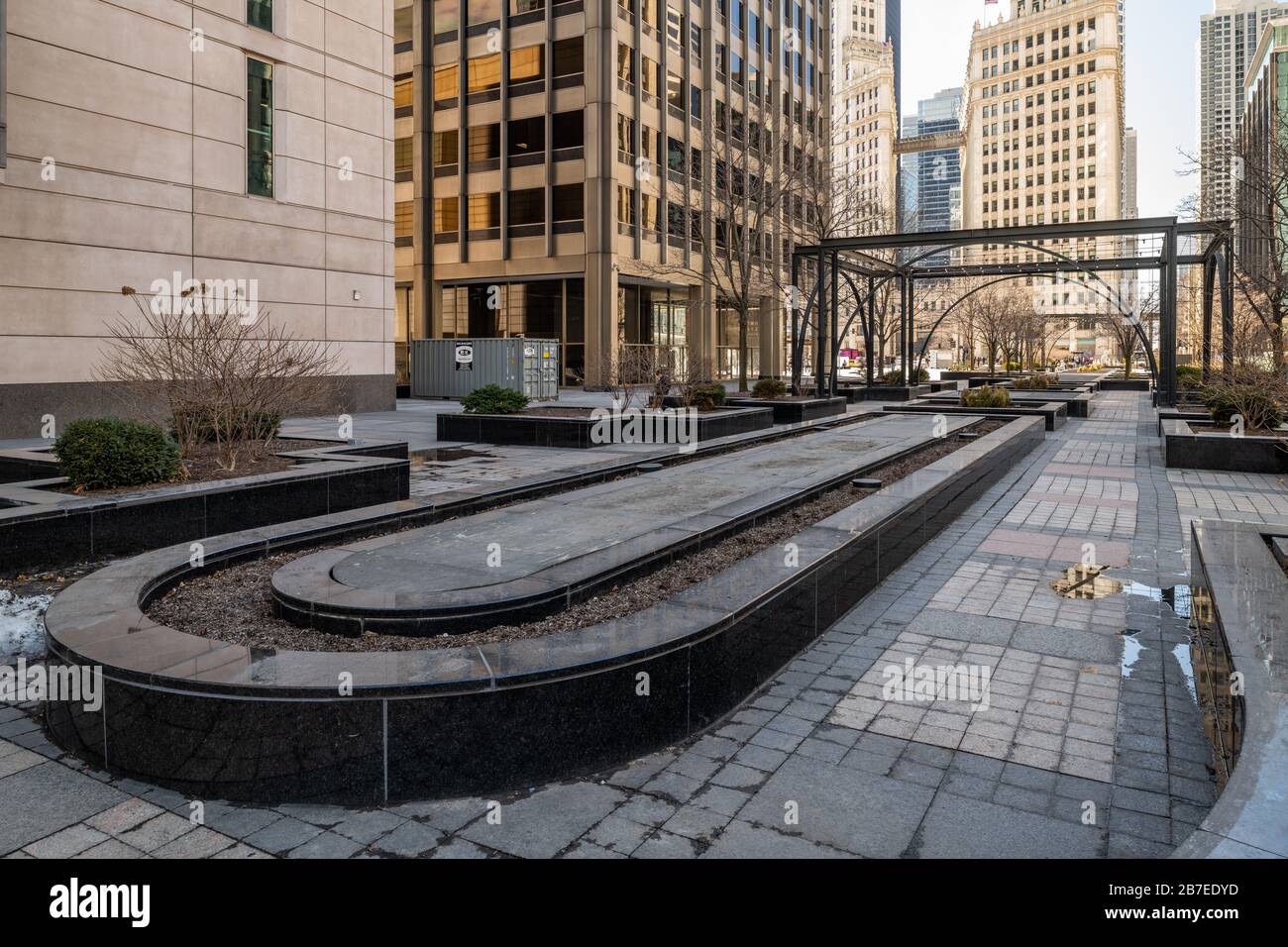 Tribune Tower plaza Foto Stock