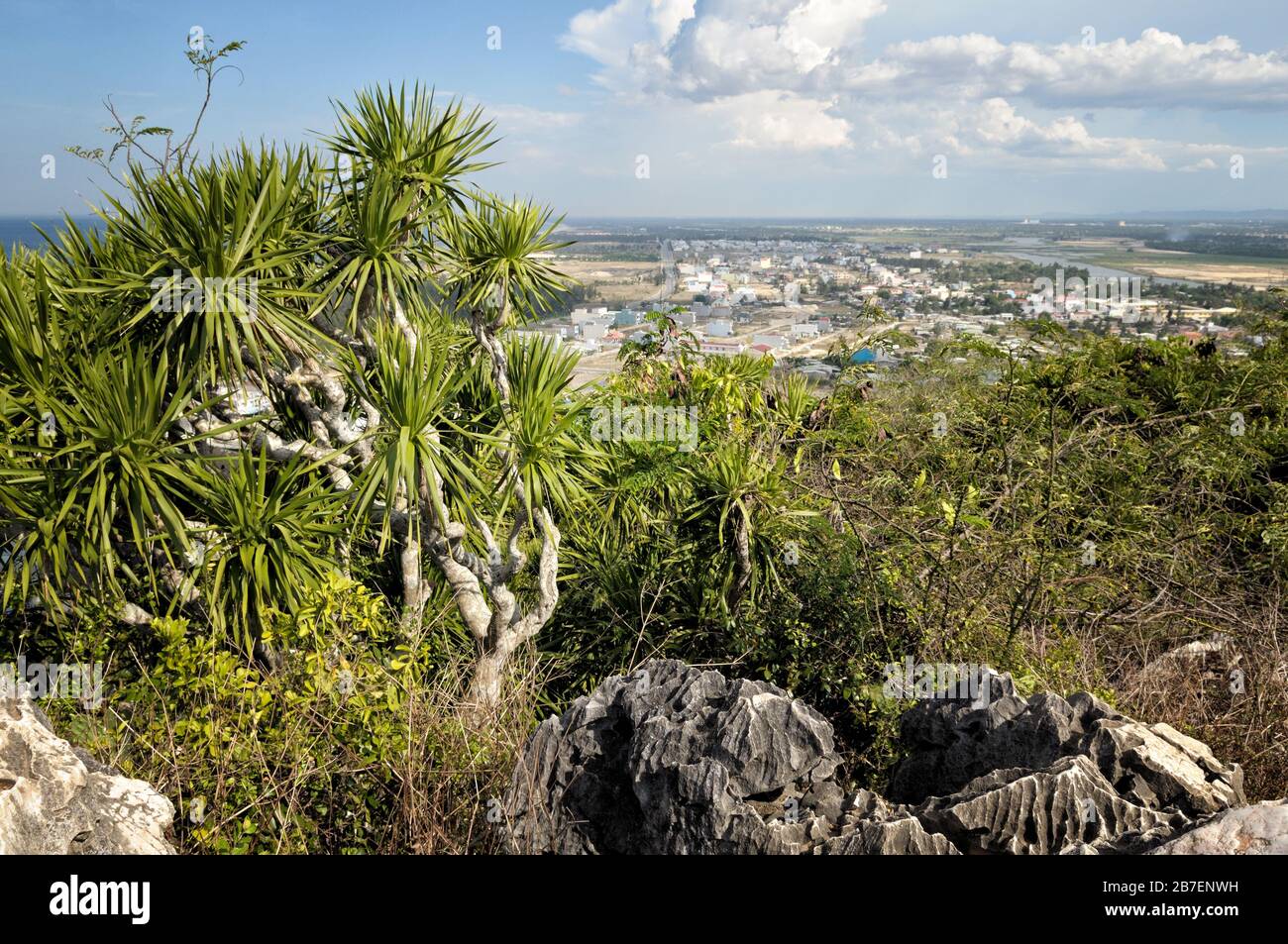 Vista dalle montagne di marmo vicino a da Nang, Vietnam Foto Stock