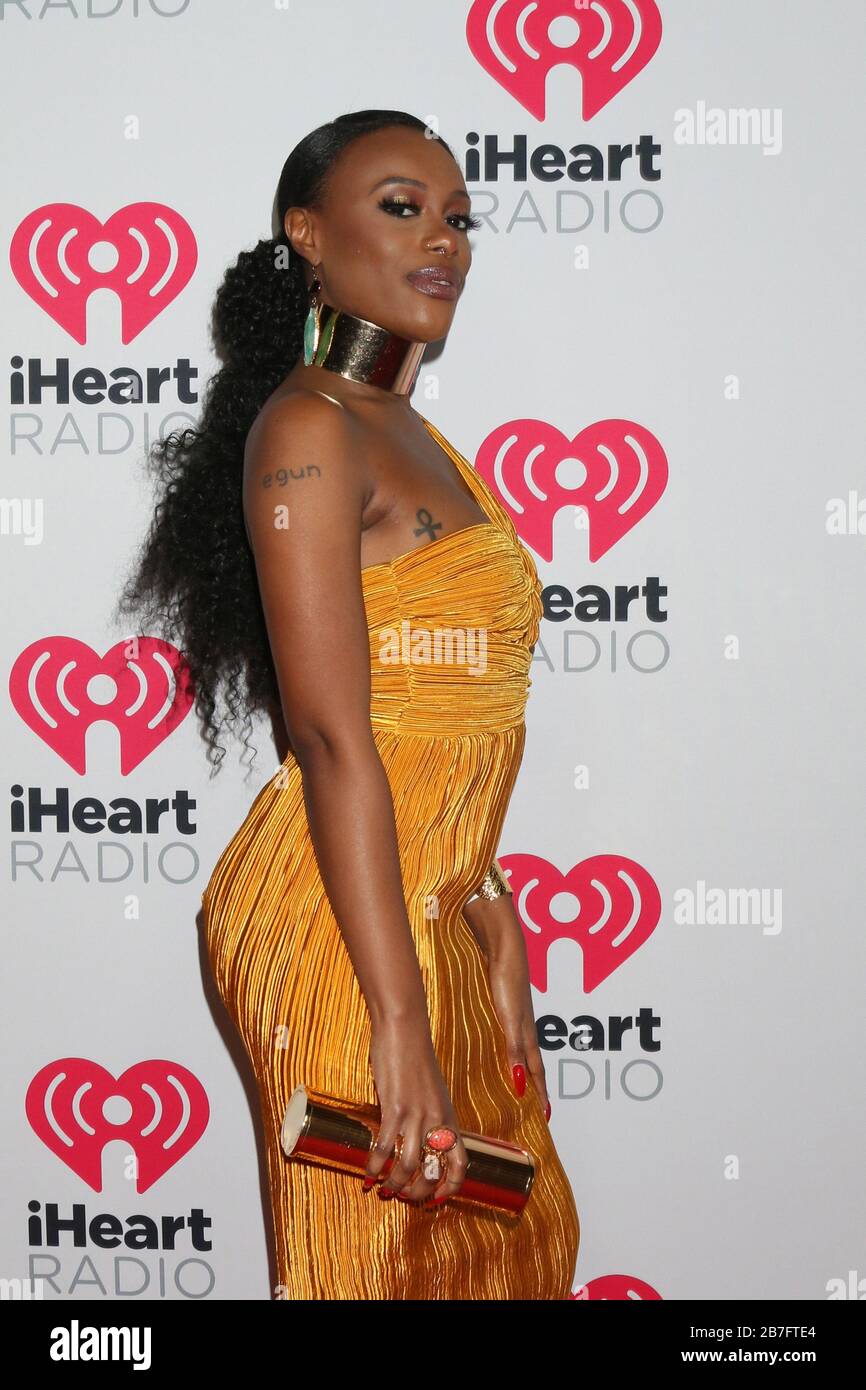 17 gennaio 2020, Burbank, CA, USA: LOS ANGELES - 17 GENNAIO: Juju Bae al 2020 iHeartRadio Podcast Awards al iHeart Theatre il 17 gennaio 2020 a Burbank, CA (Credit Image: © Kay Blake/ZUMA Wire) Foto Stock