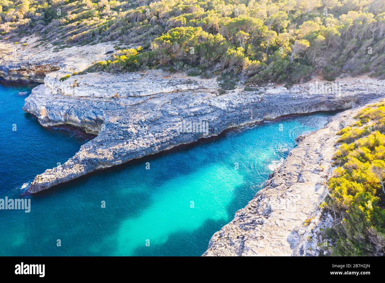 Calo d'en Perdiu, Parco Naturale di Mondrago, vicino a Santanyi, vista aerea, regione di Migjorn, Mar Mediterraneo, Maiorca, Isole Baleari, Spagna Foto Stock