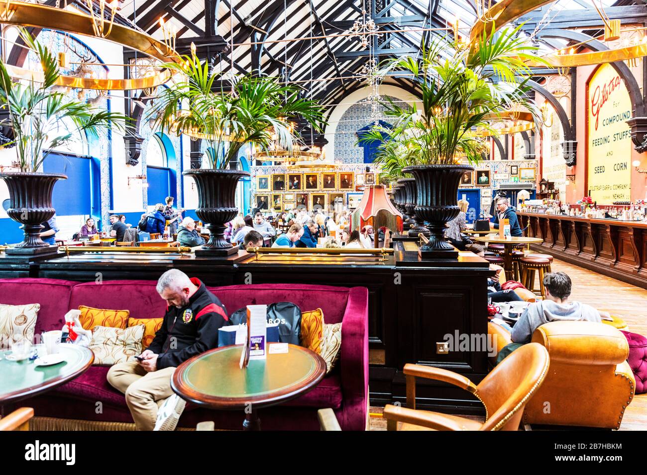 Lincoln City Lincolnshire UK Inghilterra, Cozy Club Restaurant Lincoln City UK, Cozy Club, Cozy Club ristorante, Cozy Club all'interno, interni, Foto Stock
