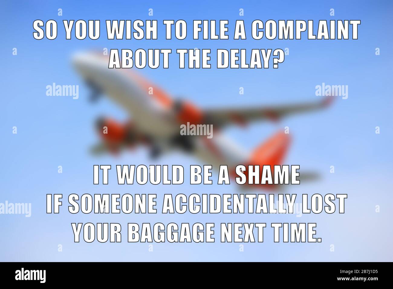 Promemoria divertente per la condivisione dei social media con la logica della compagnia aerea. La compagnia aerea ha perso il bagaglio e ha ritardato lo scherzo di reclamo. Foto Stock